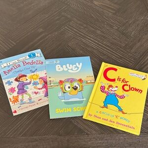 Kids Early Reader Book Bundle | Bluey Amelia Bedelia Dr. Seuss Storybooks